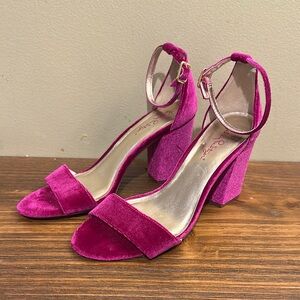 Like New! Lily Pulitzer Sz 9 - Elegant Velvet Ankle Strap Heels - Pink Fuchsia